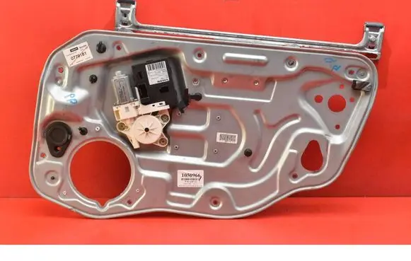 Volvo V50 Front door window regulator with motor 8679081