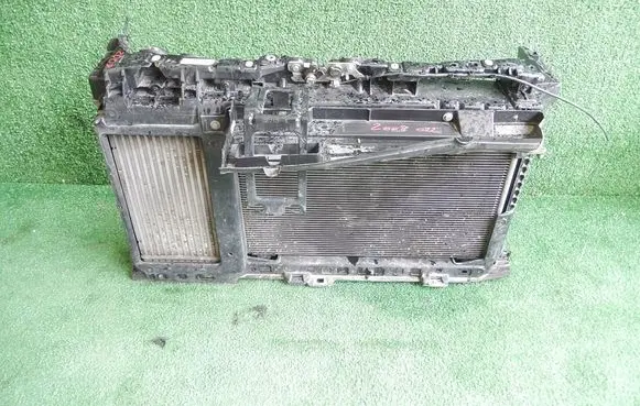 Peugeot 2008 II Front piece kit 