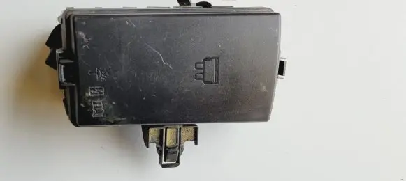 Fuse box set