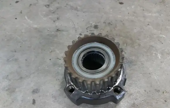Volvo V40 Timing chain sprocket 