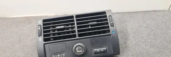 BMW X5 E53 Rear air vent grill 8370911