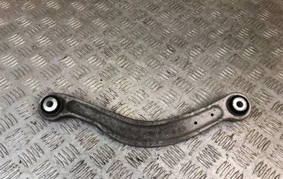 Mercedes-Benz C W205 Rear control arm A20407FI