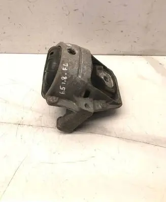 Audi A5 8T 8F Engine mount bracket 8R0199381
