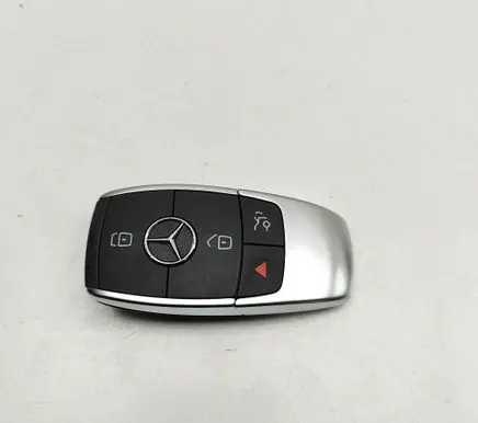 Mercedes-Benz C W205 Ignition key/card A2059051820