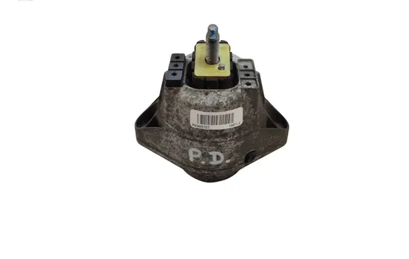 Chevrolet Camaro Engine mount bracket P23425127 13473