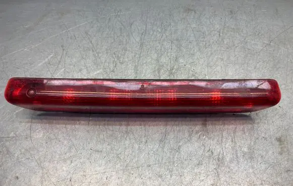 Peugeot 308 Third/center stoplight 89071079 96804265480