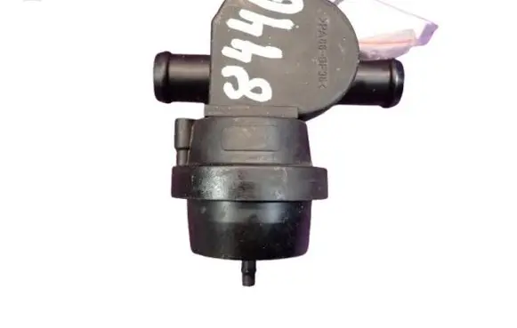 Audi A4 S4 B8 8K Coolant level relay 