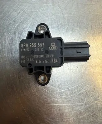 Seat Exeo (3R) Airbag deployment crash/impact sensor 8P0955557 251112 024273
