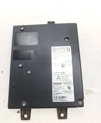 Skoda Superb B6 (3T) Bluetooth control unit module 3C8035730D 784ZAHT5