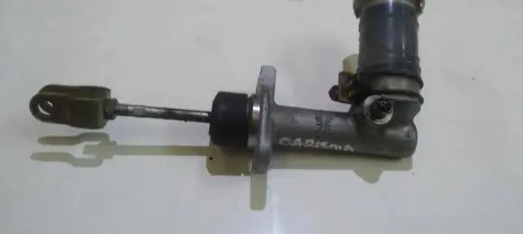 Mitsubishi Carisma Clutch master cylinder
