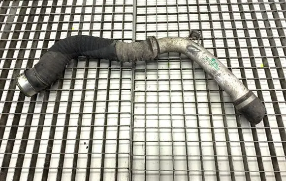 Audi Q7 4L Intercooler hose/pipe 7L8145942A