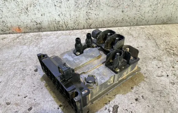 Mercedes-Benz A W177 AMG Current control relay A0009012822 A0009004839