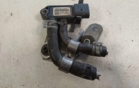 Audi A6 S6 C6 4F Exhaust gas pressure sensor 076906051A