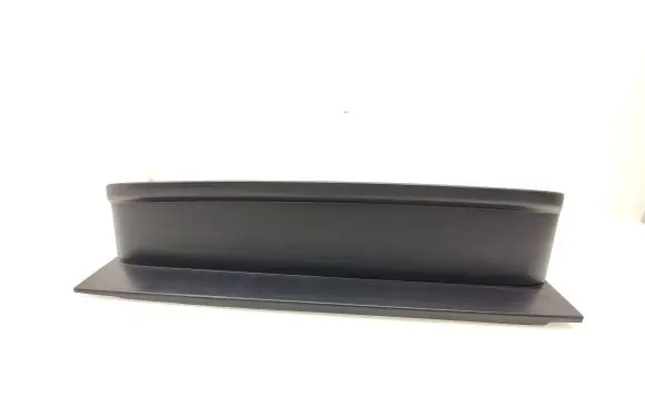 Rear/tail light trim molding