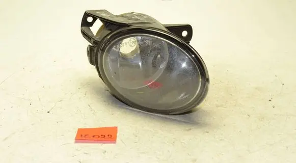 Volkswagen PASSAT B6 Front fog light 27129400