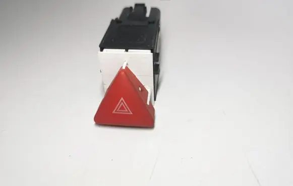 Volkswagen PASSAT B6 Hazard light switch 3C0953509A