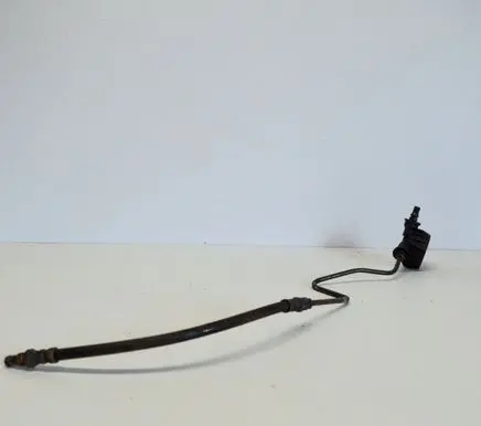 Volkswagen Touran I Air intake hose/pipe