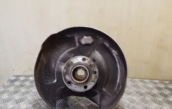 Volvo XC90 Rear wheel hub 31658320