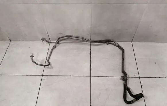 Mercedes-Benz S C217 Gearbox oil cooler pipe/hose A2222703803