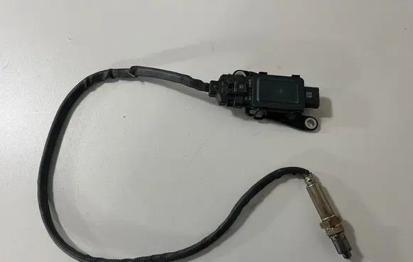 BMW X1 U11 Lambda probe sensor 8490499