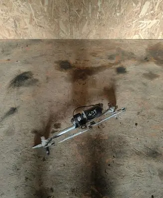 Hyundai ix35 Front wiper linkage and motor
