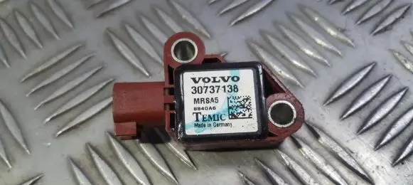 Volvo V50 Airbag deployment crash/impact sensor 30737138 8840a6