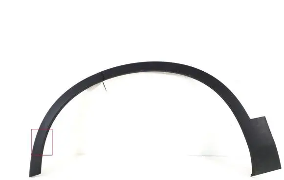 Volvo XC40 Front arch trim 32409194