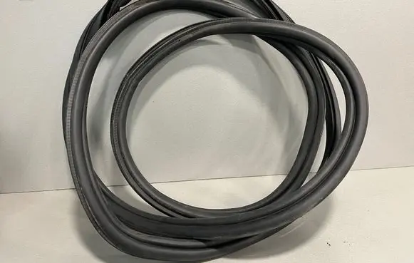 BMW 4 F36 Gran coupe Trunk rubber seal (body) 