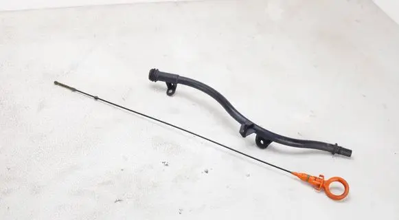 Volkswagen Tiguan Oil level dip stick 03L103634M 03L115611T