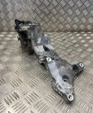 Audi A6 S6 C7 4G Generator/alternator bracket 04L903143B