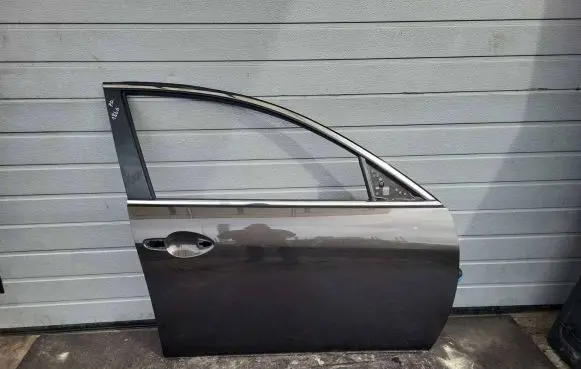 Mazda 6 Front door