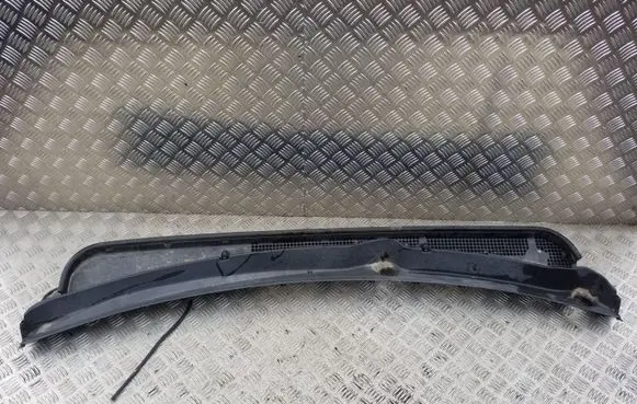 Subaru Outback Wiper trim 91411AJ000