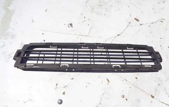 Volvo S40 Front bumper lower grill