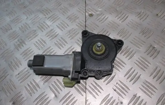 KIA Carens II Vent window/glass motor 
