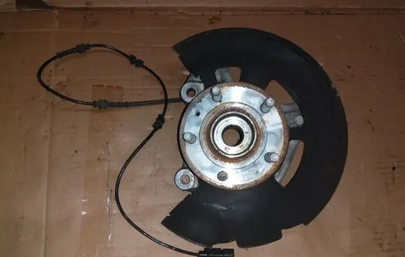 Opel Astra K Front wheel hub 047991