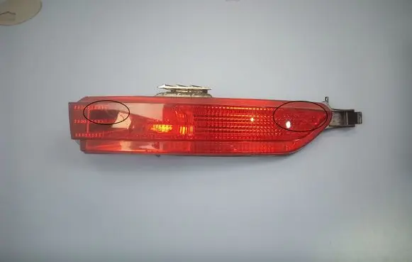 Volkswagen Touareg II Rear fog light 7P6945702C 173672 173673