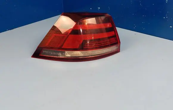 Volkswagen Golf VII Rear/tail lights 5G9945095G 90124318