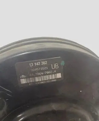 Opel Zafira B Brake booster 13142362 360573521
