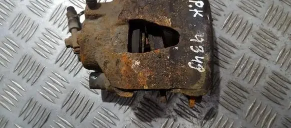 Volkswagen Golf IV Front brake caliper