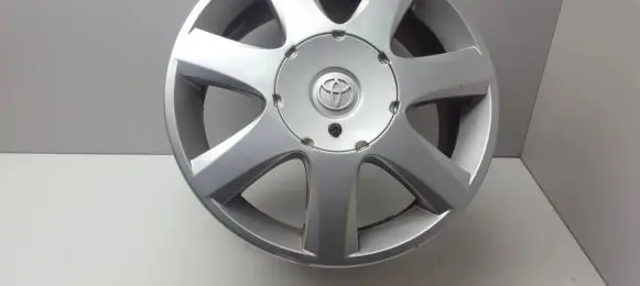 Toyota Avensis T250 R16 alloy rim 