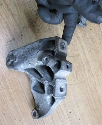 Seat Leon (1P) Gearbox mounting bracket 1K0199117AP