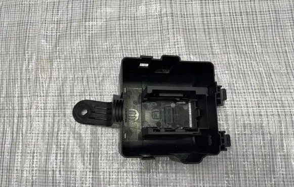 Fiat Panda III Fuse box cover 9857280280