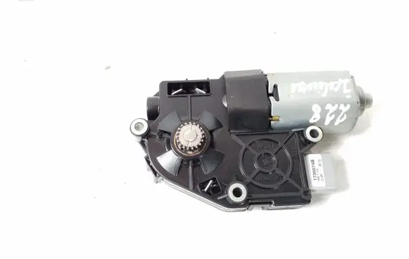 Mercedes-Benz E C207 W207 Sunroof motor/actuator A2128200008