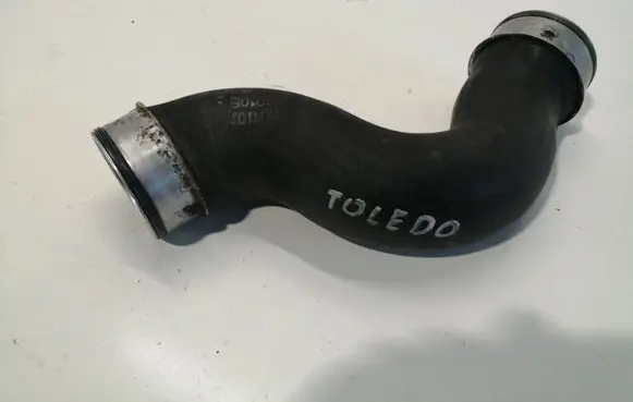 Seat Toledo III (5P) Intercooler hose/pipe MN107 120105