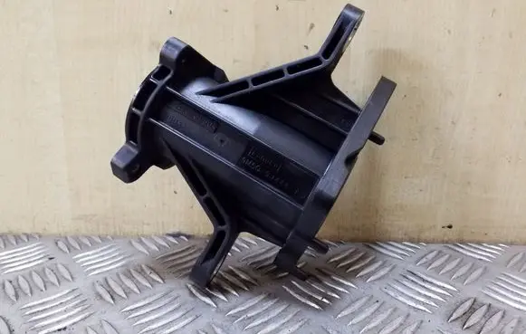 Other engine bay part