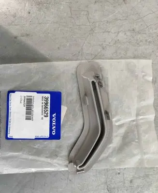 Volvo XC90 Seat belt trim 39966529 9425383