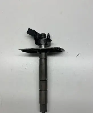 Audi A6 S6 C6 4F Fuel injector 059130277AJ 0445115054