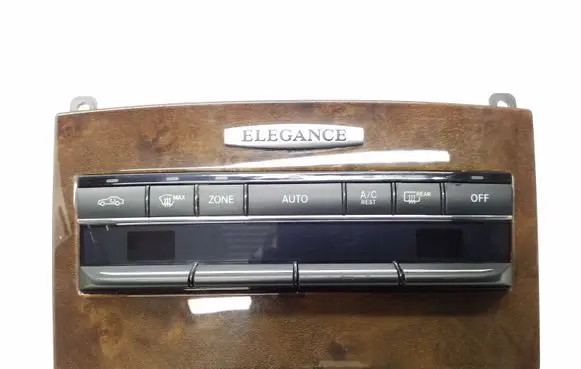 Mercedes-Benz E W212 Climate control unit A2129007704 A2128301285