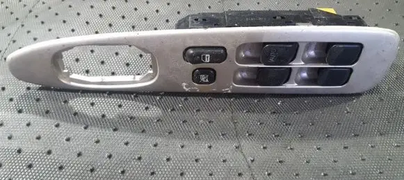 Lexus IS 200-300 Electric window control switch