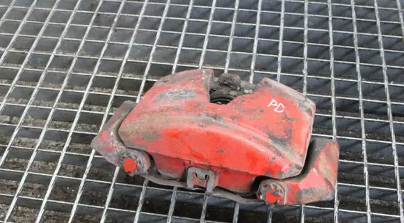 Audi A5 Sportback 8TA Front brake caliper